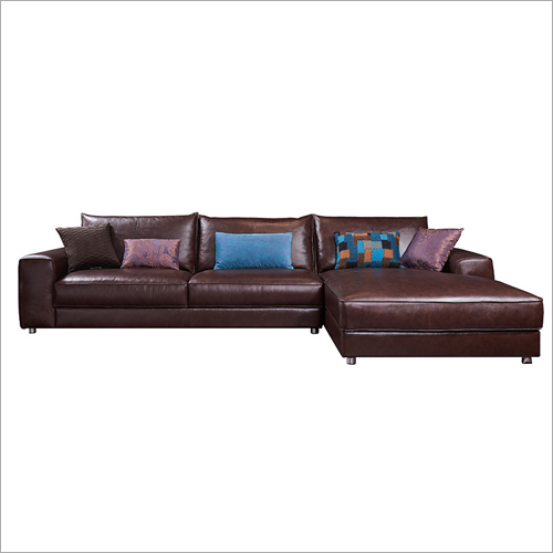 Brown Leather Sofa By GUANDONG FOSHAN DAIIER FURNITURE CO.LTD.(GUANGDONG FOSHAN SHOW WIN FURNITURE INDUSTRIAL CO.LTD)