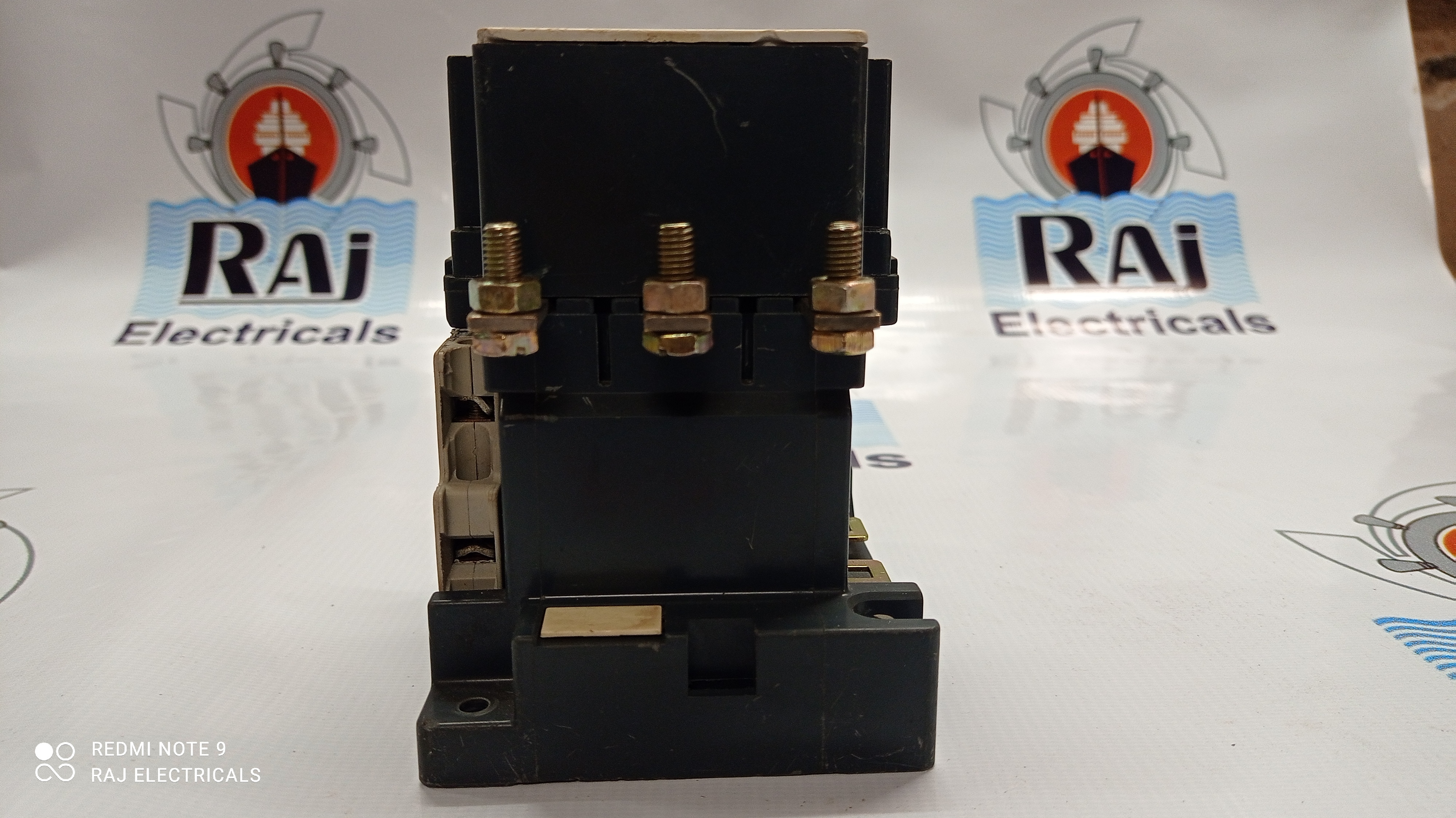 SIEMENS CONTACTOR - 3TF 46