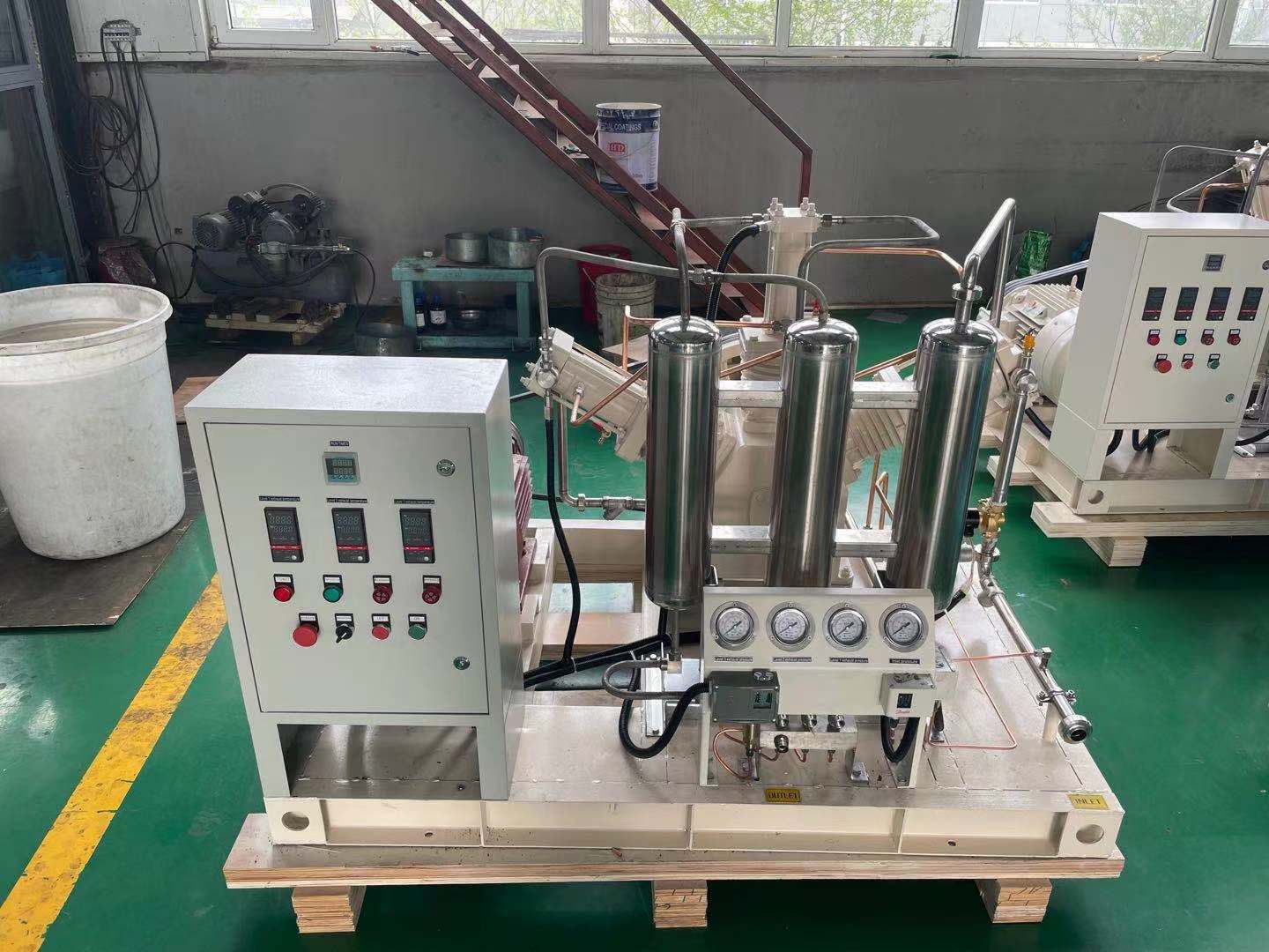 Oil Free 50nm3/H 200bar High Pressure Oxygen Gas Booster Compressor for Filling Cylinder