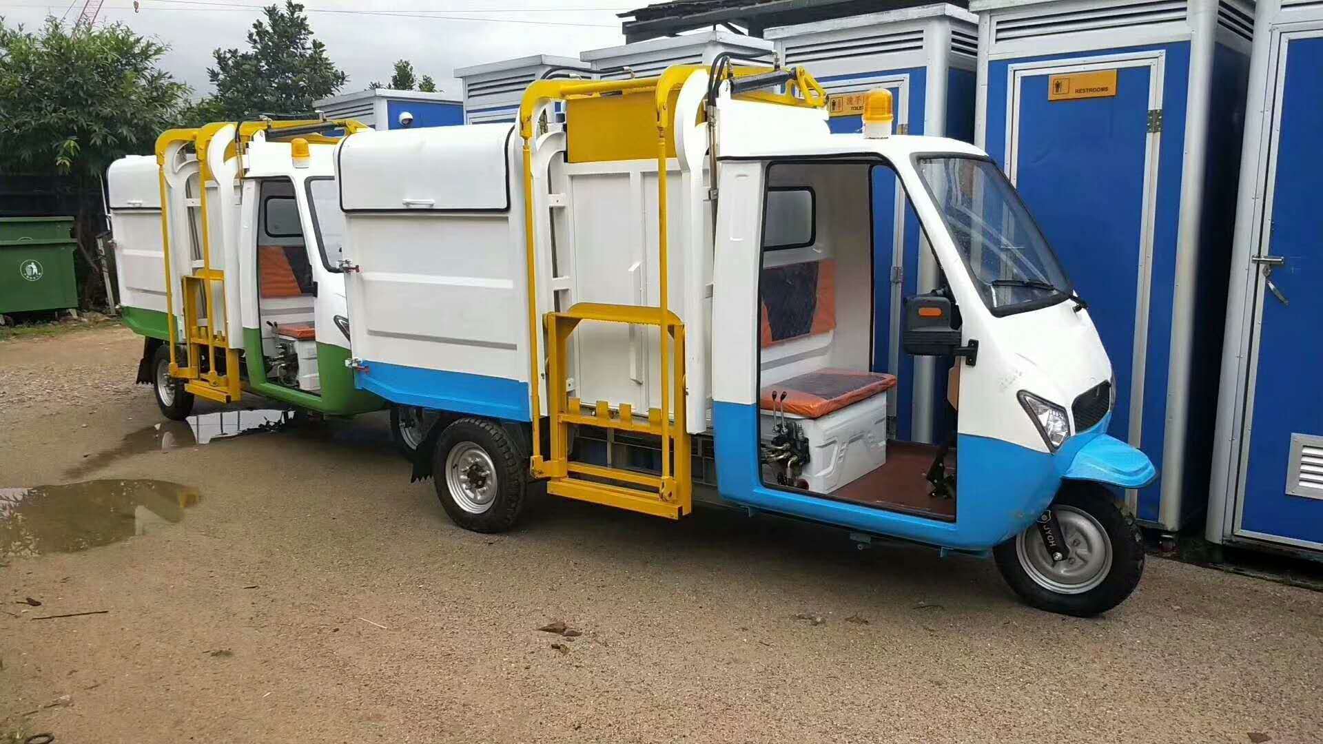 Garbage Pickup Truck