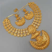 Gold Forming Bridal Necklace with earring