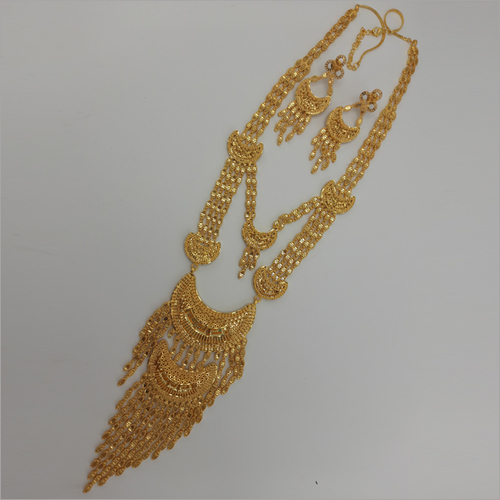 Raani Haar Gold Forming Necklace with earring By KYRIA