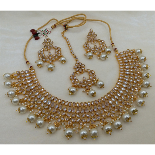 Reverse AD Necklace set with Earring and Maangtikka