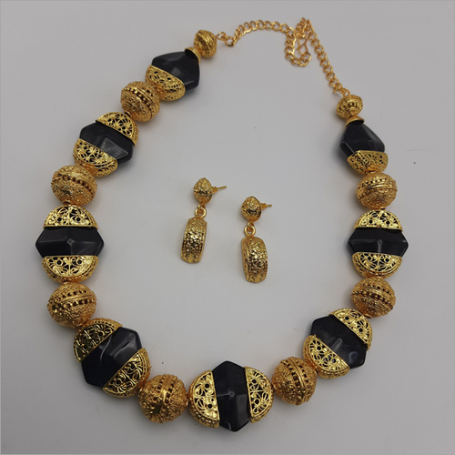 Black Stone African Bead Necklace with earrings