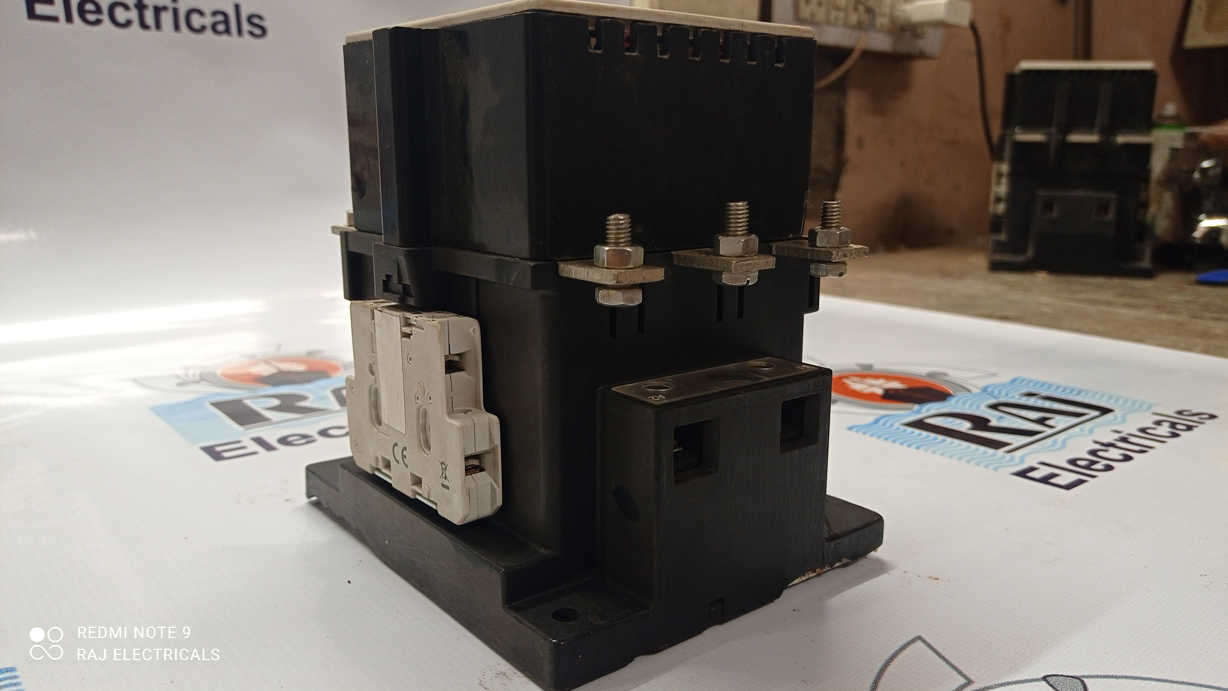 SIEMENS CONTACTOR - 3TF 50