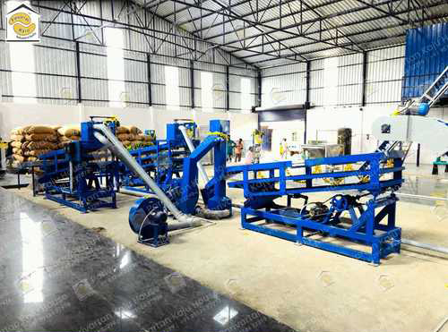 Kaju Scooping Machine - Advantage: Reduces Manual Labor