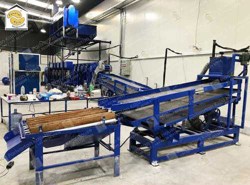 Cashew Scooping And Shell Seprator - Advantage: Reduces Manual Labor