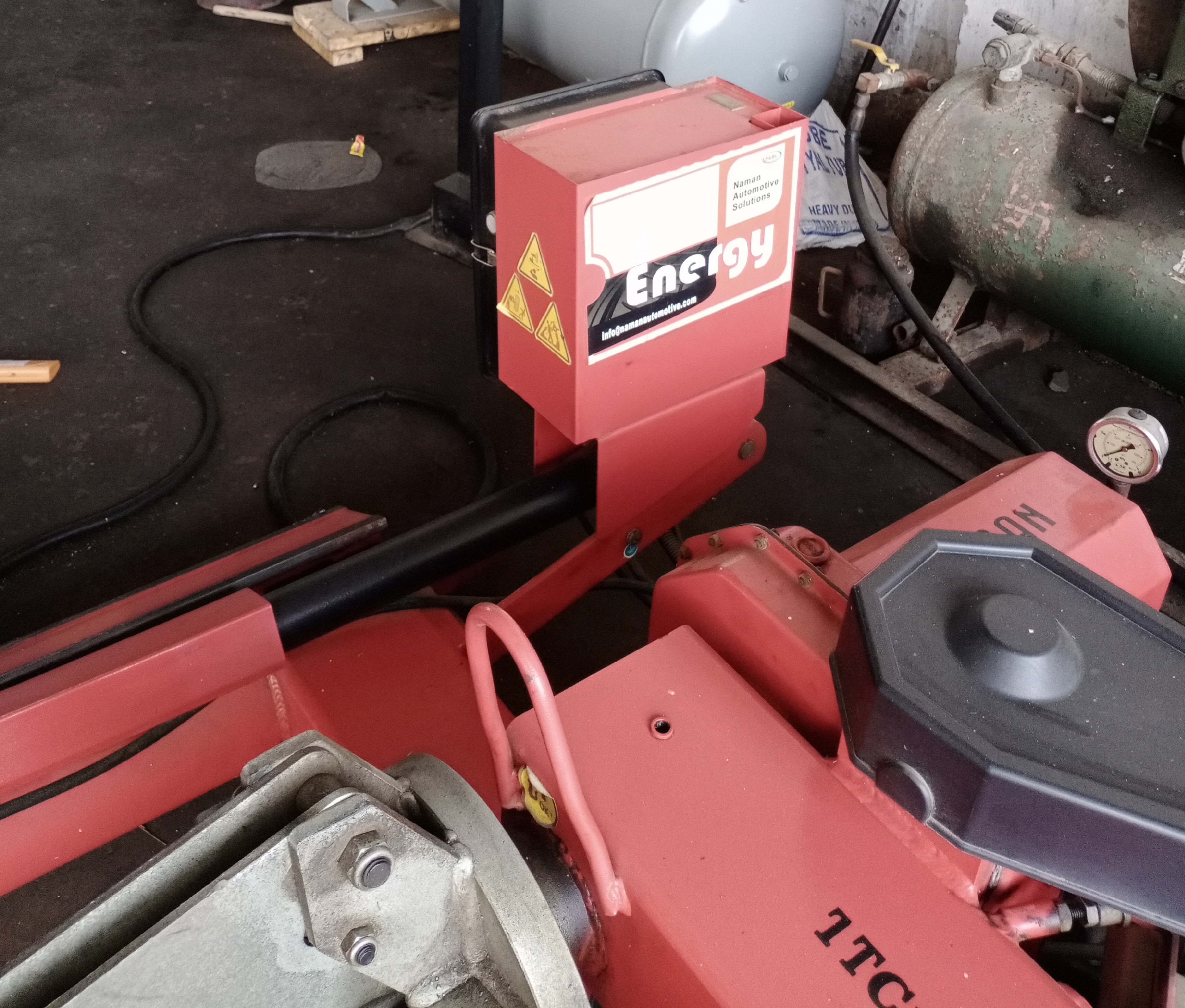 Fully Automatic Truck Tyre Changer