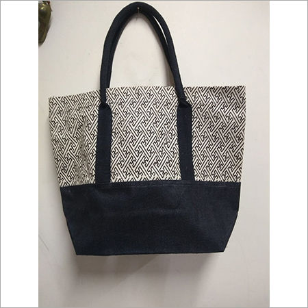 Jute beach Tote Bags