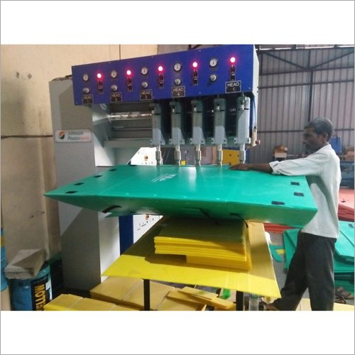 PP Box 4HD Ultrasonic Welding Machine