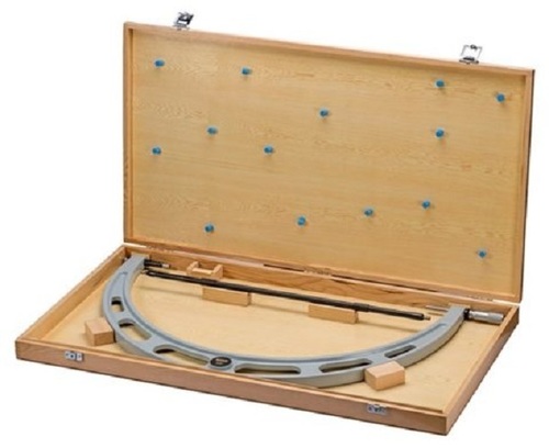 Baker Gauges Mme500-600 Micrometer - 500-1000 Mm Range, Stainless Steel Spindle, Carbide Tipped Measuring Faces, Lightweight Tubular Frame, Rust Prevention, Sharp Laser Marking