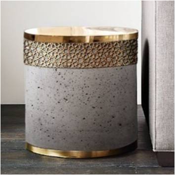 Stool (skirting border )