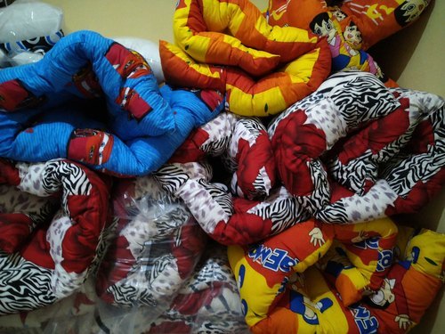 Cotton Quilt Or Floor Bed, Sizes: 3x6, 4x6 Feet, Various Patters