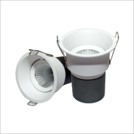 Volvo Series 9 - Aluminium & Polycarbonate | Cool Day White, Standard Size, Round Shape, Warm Light