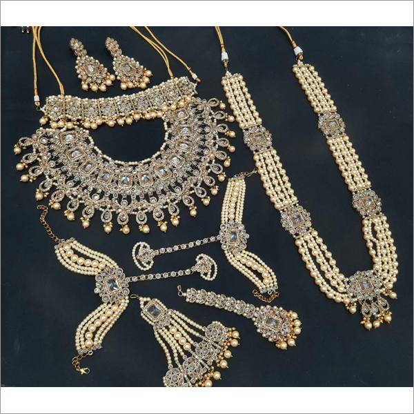 Indian Bridal Jewellery Set