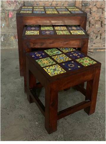 Nesting Table