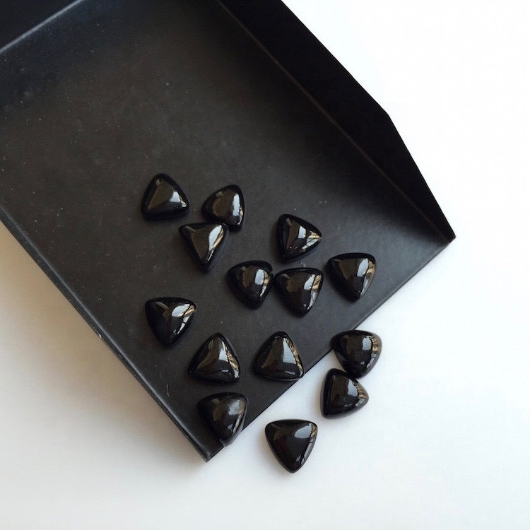 6mm Black Onyx Trillion Cabochon Loose Gemstones
