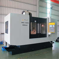 8000 RPM Guideway And Z Axis Box Way Mechanism CNC Machining Center