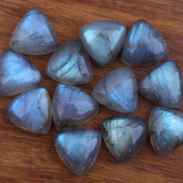 4mm Blue Flash Labradorite Trillion Cabochon Loose Gemstones