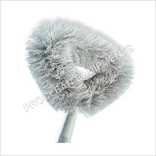 Round Dust Brush By PROCLEAN EQUIPMENTS
