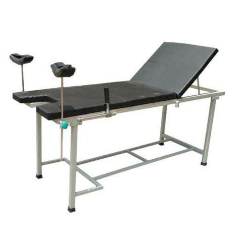 Gynae Examination Table for Nursing Lab