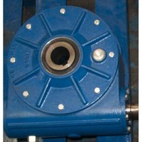 Pan Mixer Gearbox - Cast Iron, 8x6x4 Inches, 10:1 Ratio | Helical Gears, Flange Mounting, 1.5 Inches Shaft Diameter, 25 Lbs Weight