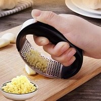 Garlic Grinding