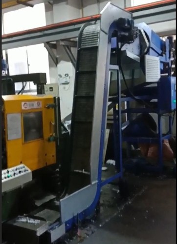 Blue Die Casting Sprue Seperator Conveyor And Roller