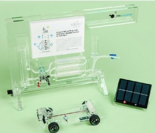 Solar Hydrogen Demo Car and Gas Station