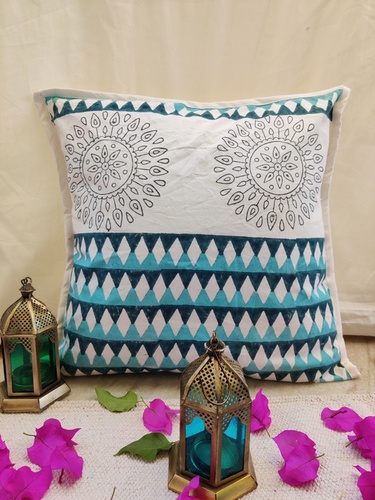 Cushion Covers Dimensions: 16 X 16 Inch (In)