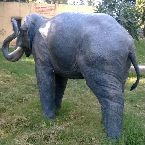 A-16A Elephant Show Down Statue