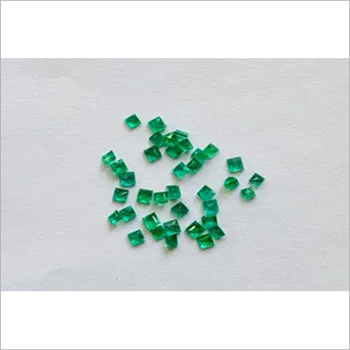 Excellent Luster Good Green Emerald Gemstone
