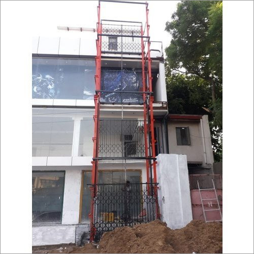 Industrial Hydraulic Goods Lift