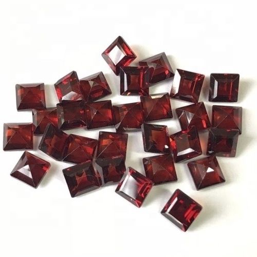 5mm Red Mozambique Garnet Faceted Square Loose Gemstones