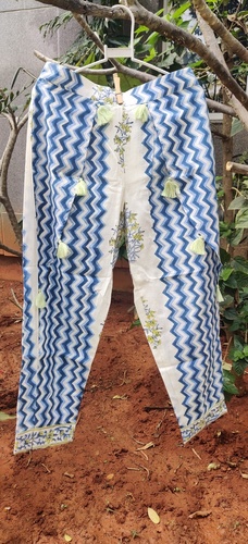 Ladies Pants