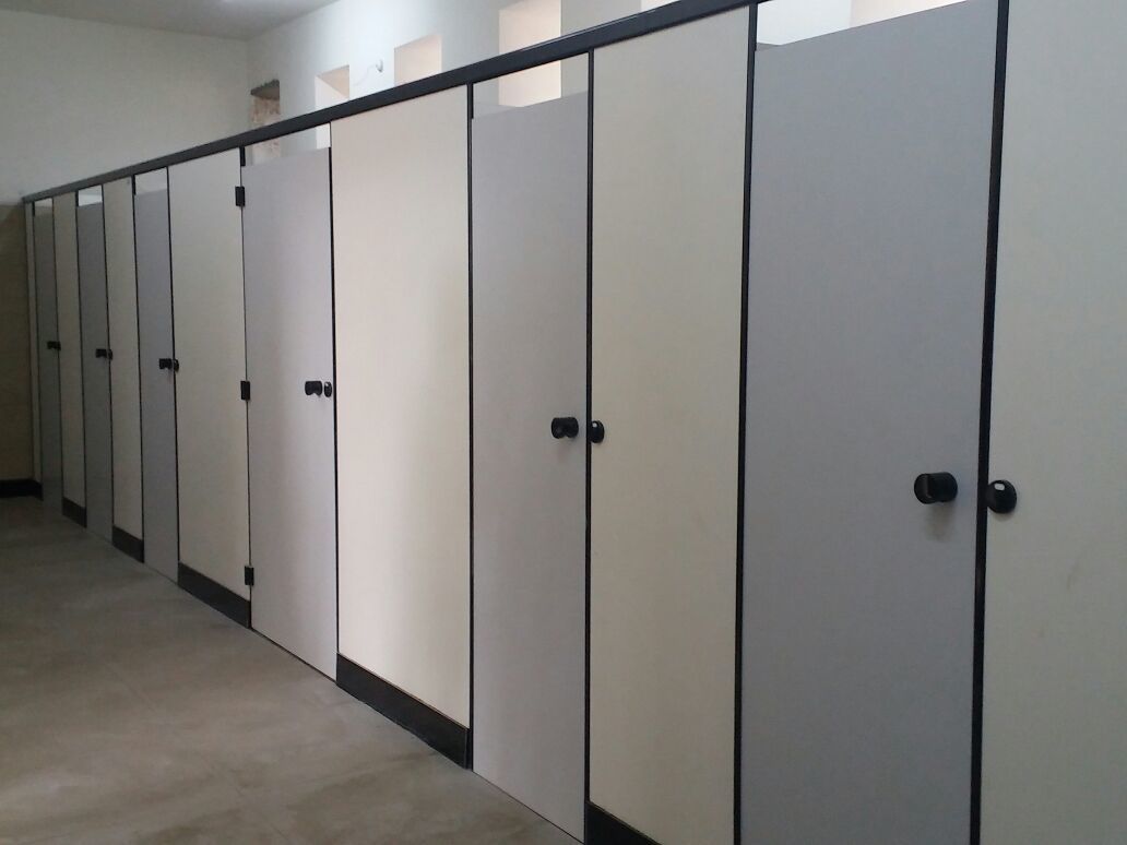 Nylon Classic - Shoe Type Toilet Partition