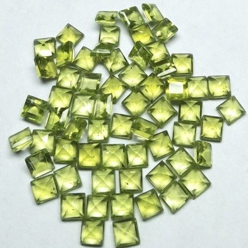 4mm Peridot Faceted Square Loose Gemstones Grade: Aaa