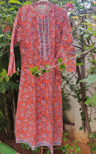 Block Printed Front Patch Neckline Kurta