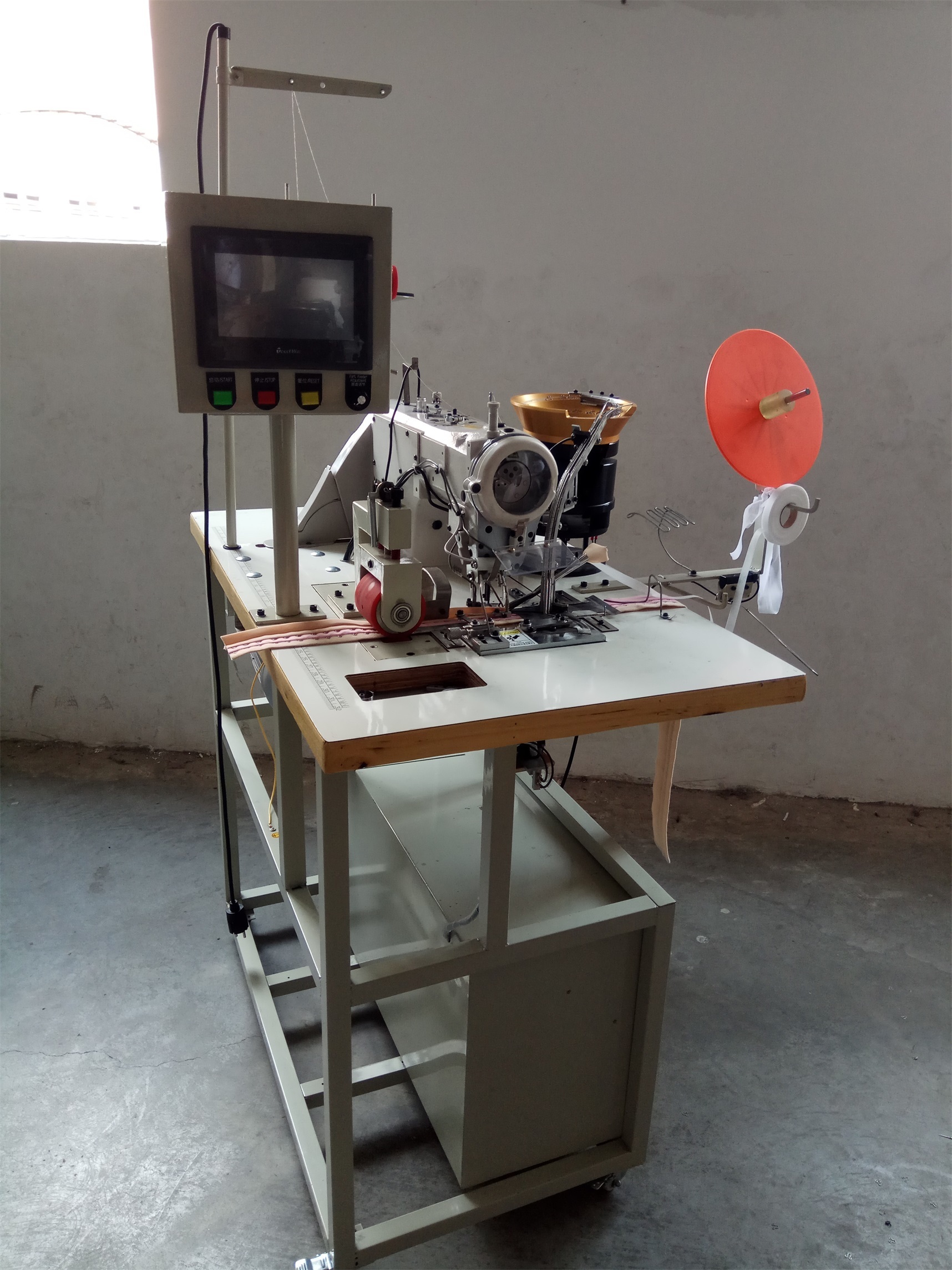 High speed Automatic Hook And Eye Tape Sewing Machine