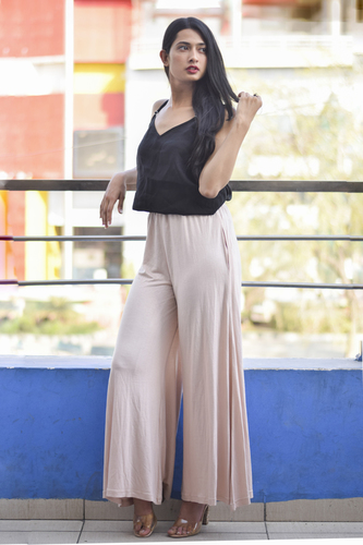 Ladies Linen Trouser By SHRI SALASAR REALTECH PVT LTD.