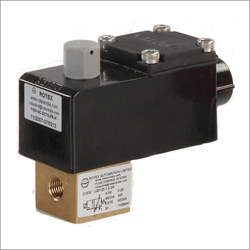 3 Way 2 Port Direct Acting Solenoid Valve - Stainless Steel 1/4" Port Connection IP Rated Weather Proof Ideal for Air and Inert Gas Media Durable Industrial Application