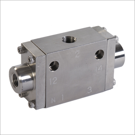 Gas-Oil Control Valve