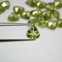 8mm Peridot Faceted Heart Loose Gemstones