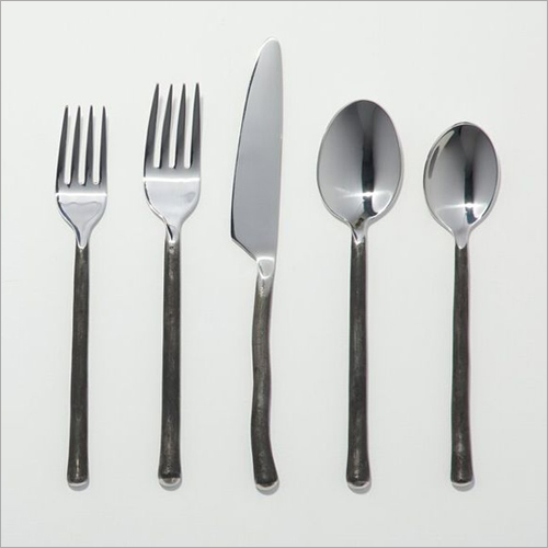 Black Aura Cutlery Set - Stainless Steel, Various Sizes Available - Silver Polished Finish, Elegant Addition to Your Dining Experience