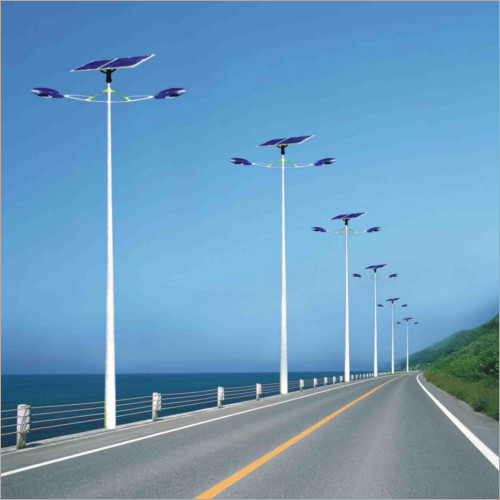Warm White Color Outdoor Lighting Gi Poles