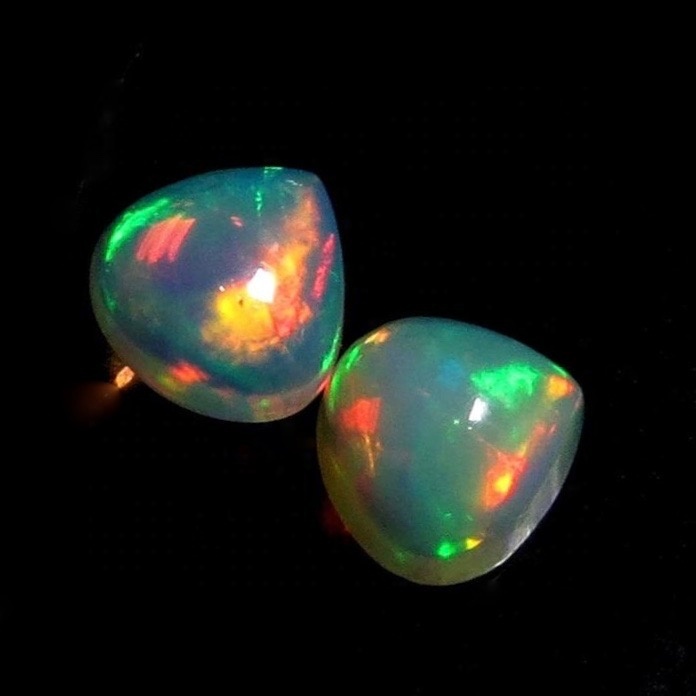 8mm Ethiopian Opal Heart Cabochon Loose Gemstones
