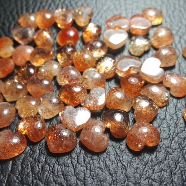 5mm Sunstone Heart Cabochon Loose Gemstones