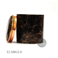 ईज-मायरा: मार्बल फ़िनिश के साथ मेटल जार