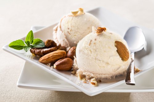 Almond Ice Cream Flavour