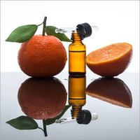 Vitamin C Face Serum with Hyaluronic Acid for Brightening and AntiAging
